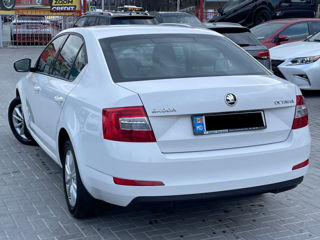 Skoda Octavia foto 3