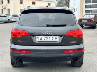 Audi Q7 foto 5