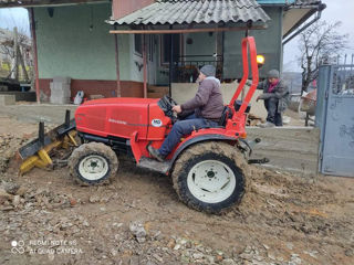 Se vinde tractor italian goldoni foto 2