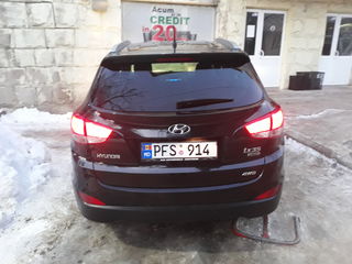 Hyundai ix35 foto 1