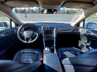 Ford Fusion foto 5