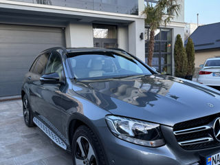 Mercedes GLC foto 4