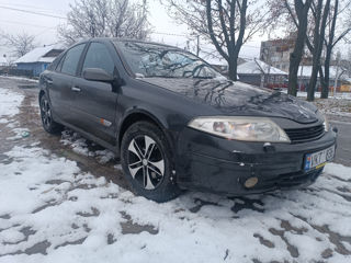 Renault Laguna foto 2