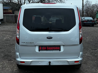 Ford Tourneo Connect foto 5