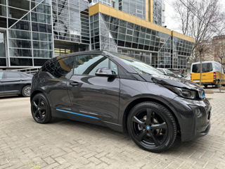 BMW i3 foto 1