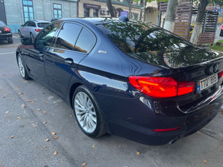 BMW 5 Series foto 5