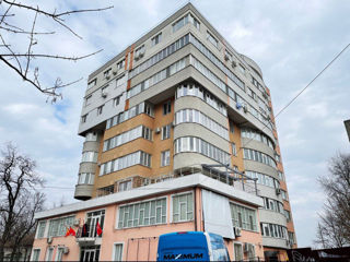 Apartament cu 2 camere, 100 m², Centru, Chișinău foto 9