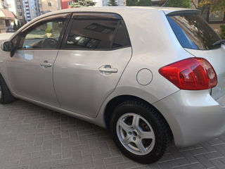 Toyota Auris foto 6