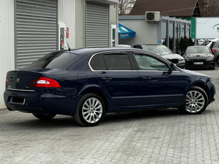 Skoda Superb foto 3