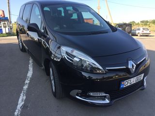 Renault Grand Scenic foto 1