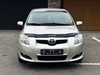 Toyota Auris foto 2