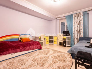 Apartament cu 3 camere, 147 m², Centru, Chișinău foto 17