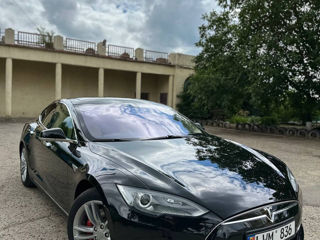 Tesla Model S foto 8