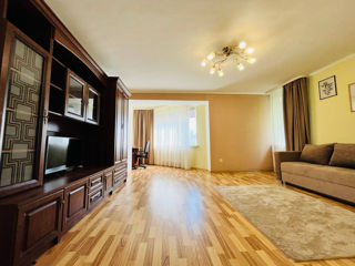 Apartament cu 1 cameră, 61 m², Buiucani, Chișinău foto 2