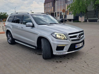 Mercedes GL-Class foto 2