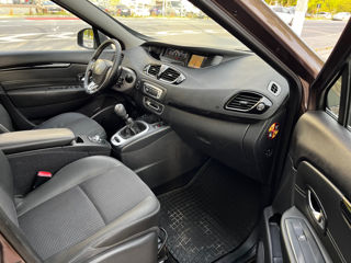 Renault Grand Scenic foto 7