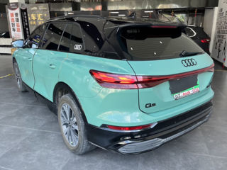 Audi Q5 e-tron foto 5