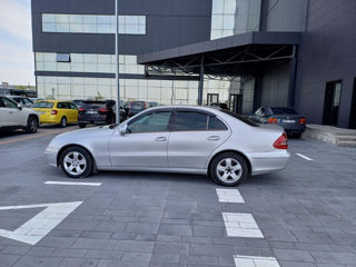 Mercedes E-Class foto 4