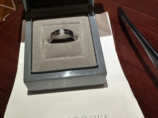 A Platinum Diamond Set Ring