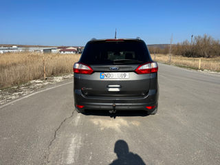 Ford Grand C-MAX foto 6