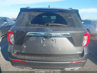 Ford Explorer foto 12