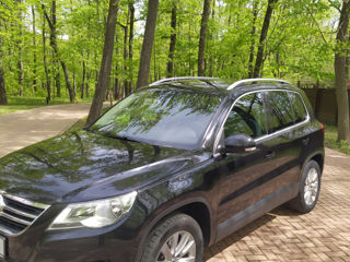 Volkswagen Tiguan foto 2