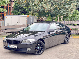 BMW 5 Series foto 2