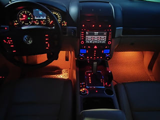 Volkswagen Touareg foto 9