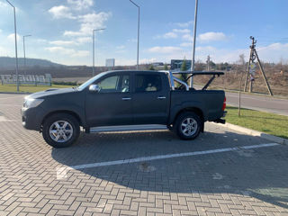 Toyota Hilux foto 5