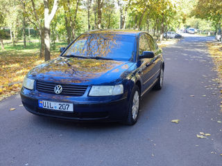 Volkswagen Passat foto 6