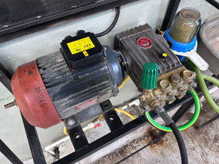 Pompa de apa de  înaltă presiune / utilaj profesional/ calitate superioara foto 3