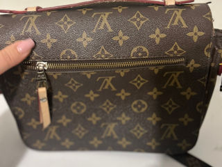 Geanta Louis Vuitton Original foto 10