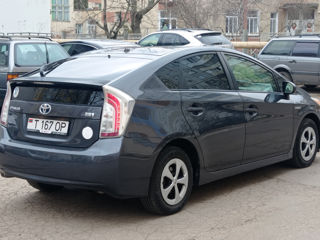 Toyota Prius foto 3