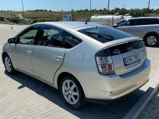 Toyota Prius foto 5