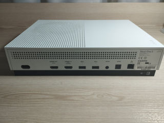 Xbox one s 1T + 2 controlere + 2 jocuri foto 4