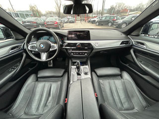 BMW 5 Series foto 9