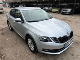 Skoda Octavia foto 2