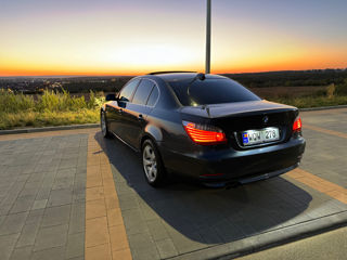 BMW 5 Series foto 2