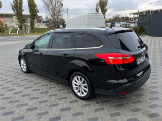 Ford Focus foto 6