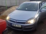 Opel Astra foto 1