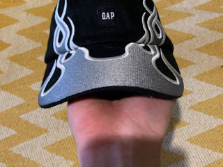 Продаю кепку GAP