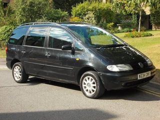 Volkswagen Sharan foto 2