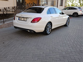 Mercedes C-Class foto 7