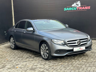 Mercedes E-Class foto 3