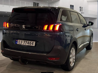 Peugeot 5008 foto 7