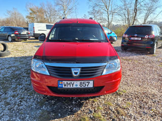 Dacia Logan foto 2