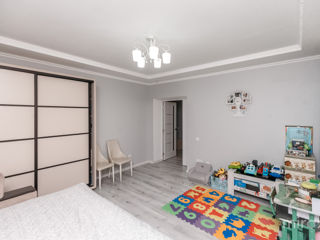 Apartament cu 2 camere, 73 m², Telecentru, Chișinău foto 8