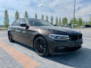 BMW 5 Series foto 2