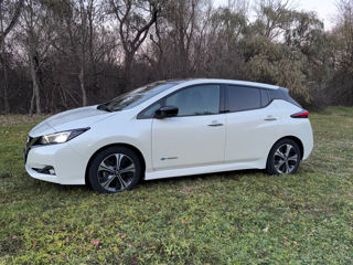 Nissan Leaf foto 2