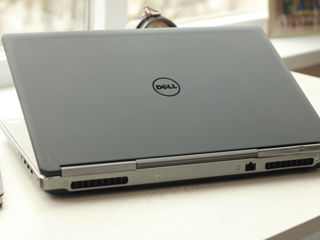 Dell Precision 7710 (Core i5 6300HQ/16Gb DDR4/512Gb SSD/Radeon R9 M375X/4G Modem/17.3" FHD IPS) foto 7